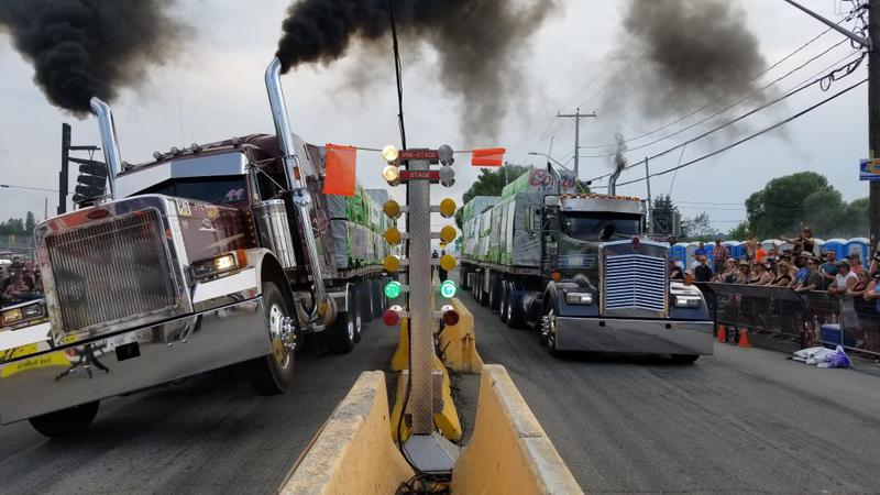 Luc Lafontaine announces the move of the Rodéo du Camion to Ontario, with a new track in Mattawa offering a unique experience for truck racing fans.